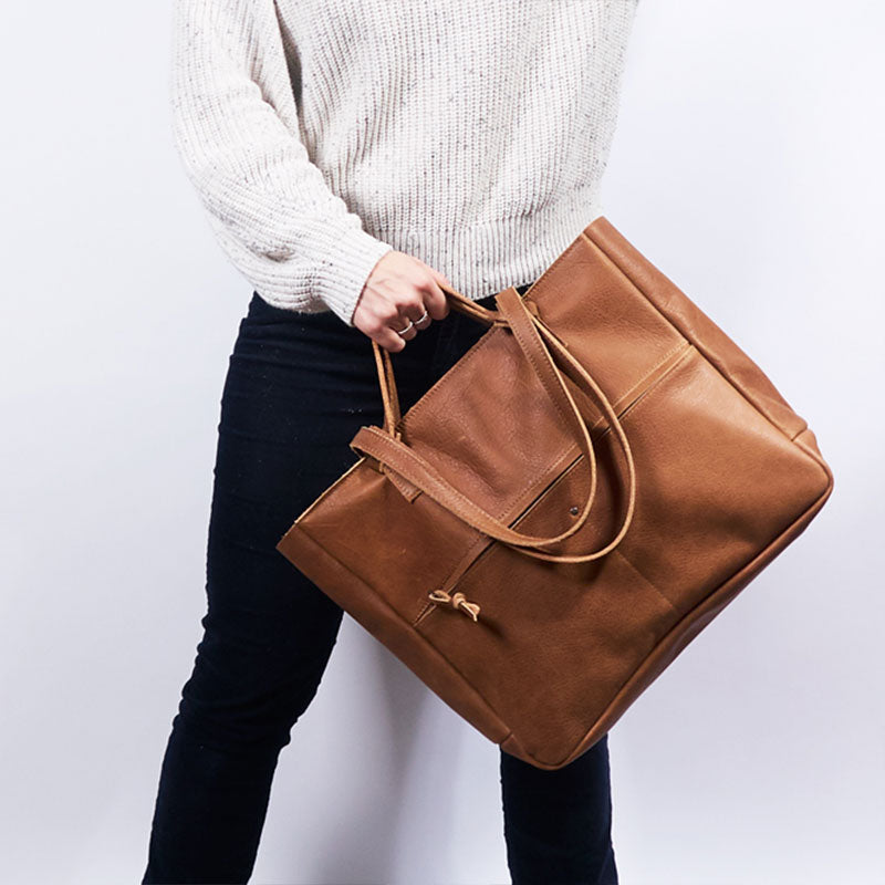 leren shopper sak 11 cognac handgemaakt leren tas zelf samen stellen lokaal gemaakt in Amsterdam monsak leer atelier