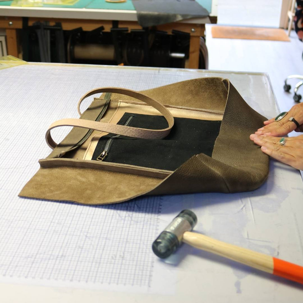 Cursus tassen maken met eco leer in Amsterdam bij Monsak Atelier